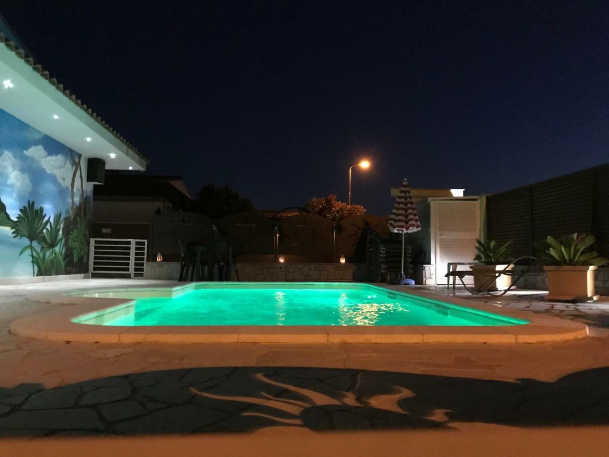 B&B Sun House โมดูโญ ภายนอก รูปภาพ